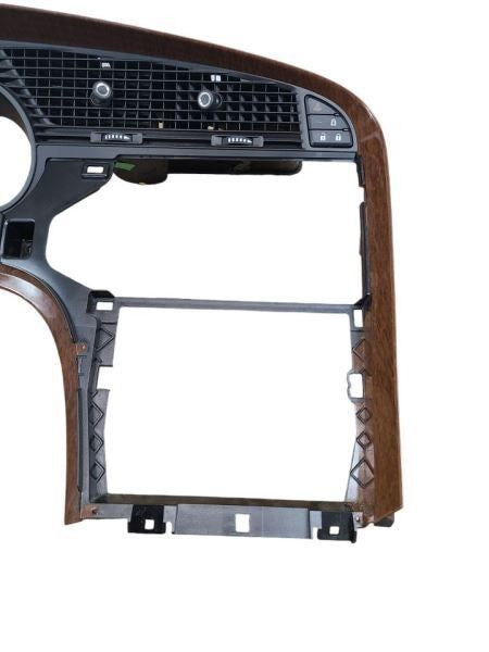 9-5       2011 Dash Bezel 591725