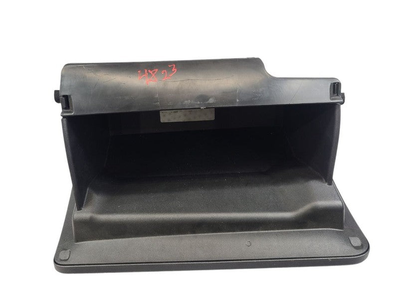 EQUINOX   2018 Glove Box 605367