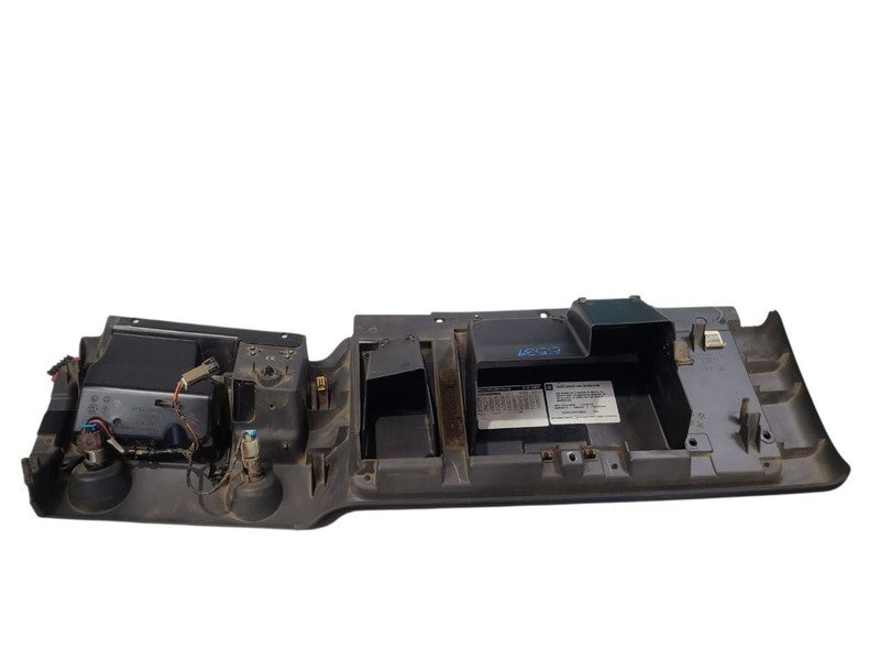 SILVRDO25 2005 Glove Box 668077
