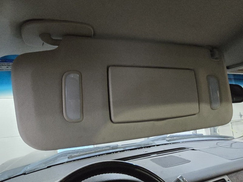 Driver Left Sun Visor Illuminated Fits 07-14 ESCALADE 613162