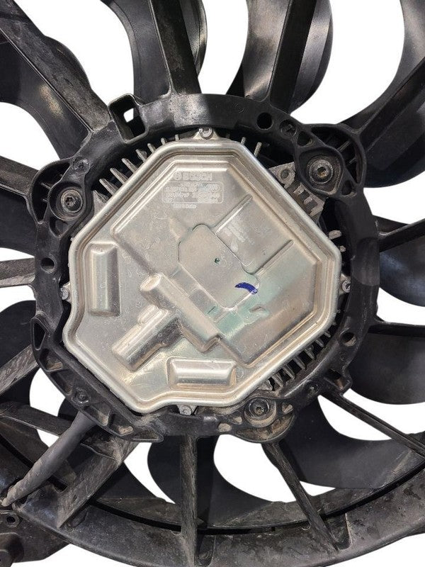 Radiator Fan Motor Fan Assembly Fits 21-25 MALIBU 668882