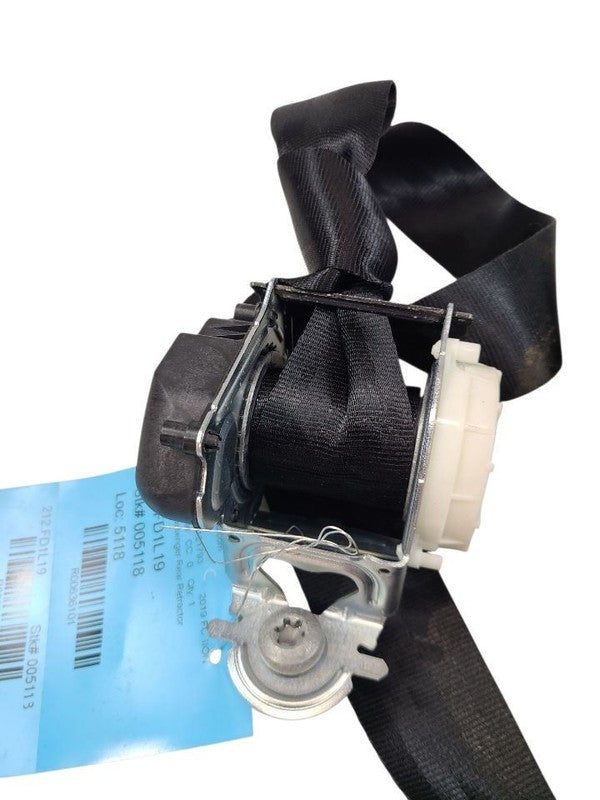 FUSION    2019 Seat Belt Rear 636101