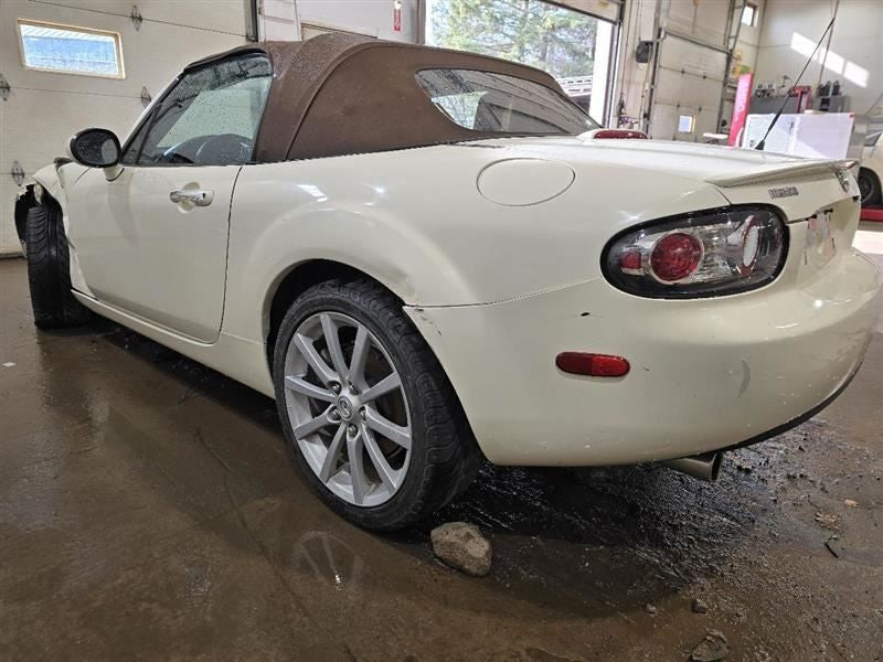 Driver Corner/Park Light Fog-driving Fits 06-12 MAZDA MX-5 MIATA 60462