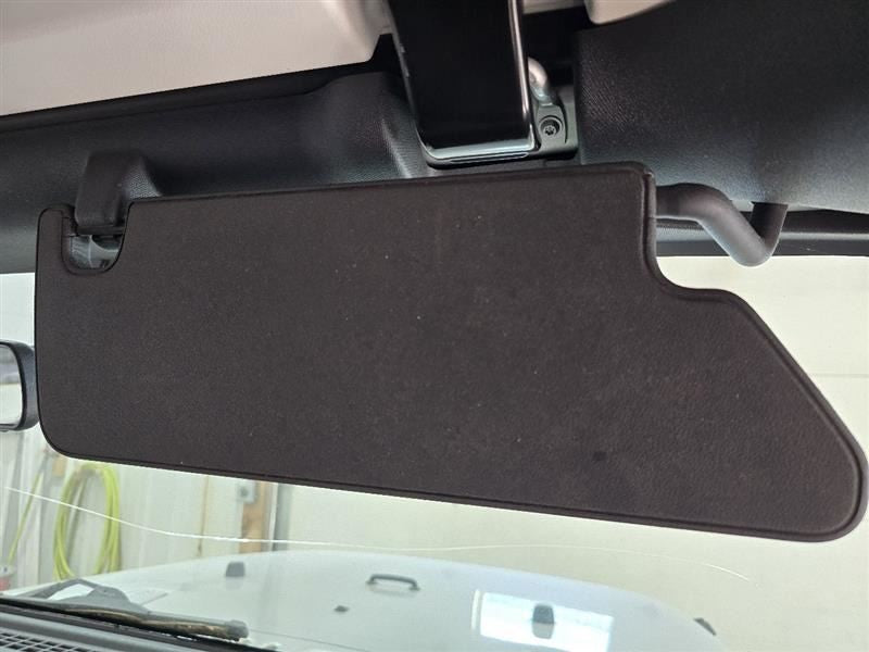 Passenger Right Sun Visor Fits 07-09 WRANGLER 604080