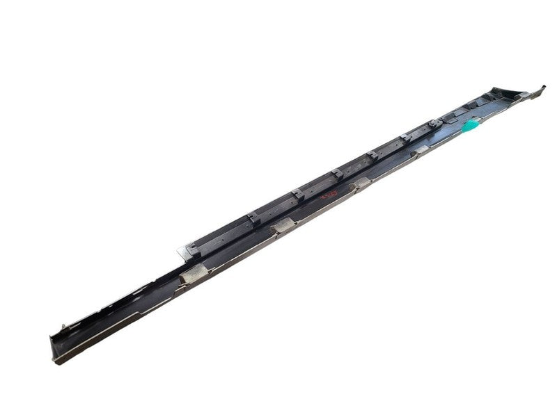 CAMARO    2015 Rocker Panel Moulding 671664