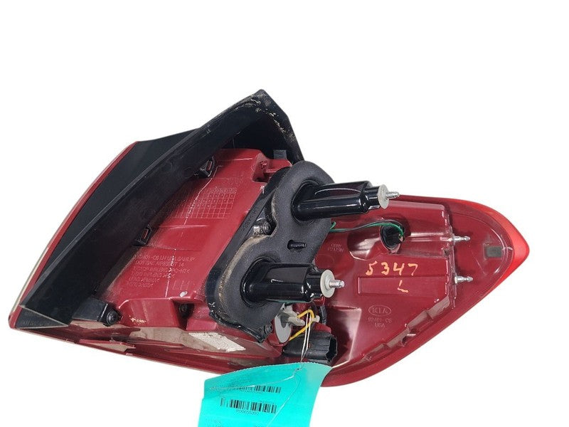Driver Tail Light Quarter Panel Mounted Incandescent Fits 16-18 SORENT
