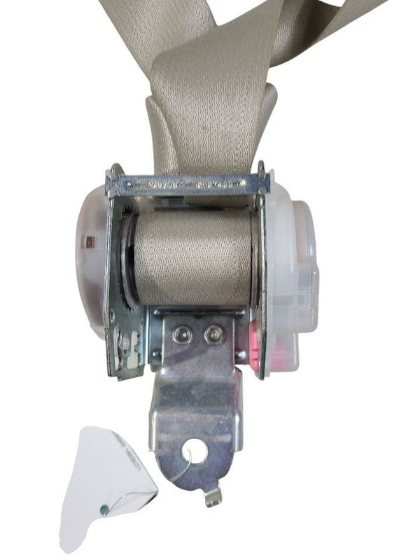 OUTBAKLEG 2011 Seat Belt Rear 644671