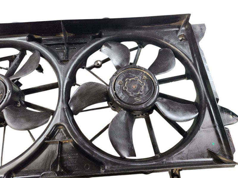 Radiator Fan Motor Fan Assembly Fits 14-21 SILVERADO 1500 PICKUP 64739