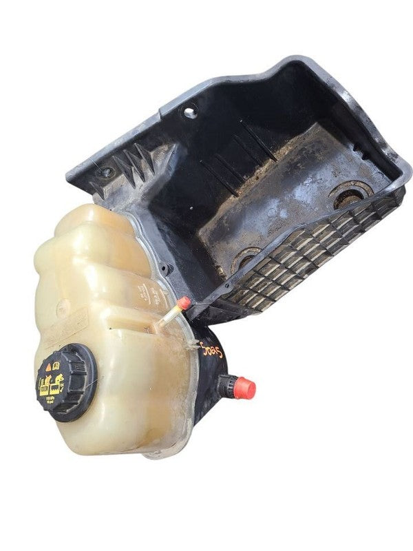 Coolant Reservoir Fits 09-10 FORD F250SD PICKUP 626853
