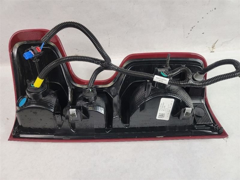 Drivers Side SILVRDO35 2021 Tail Light 395246