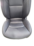 FRONT TESLA 3   2023 Driver's Side Leather Front Seat 577752