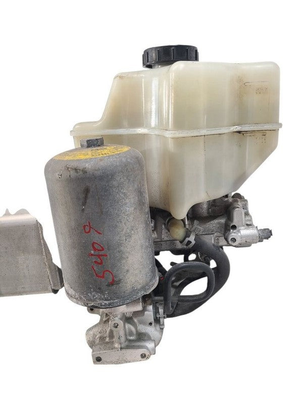 Brake Master Cylinder With Automatic Braking Fits 17-19 ARMADA 659686
