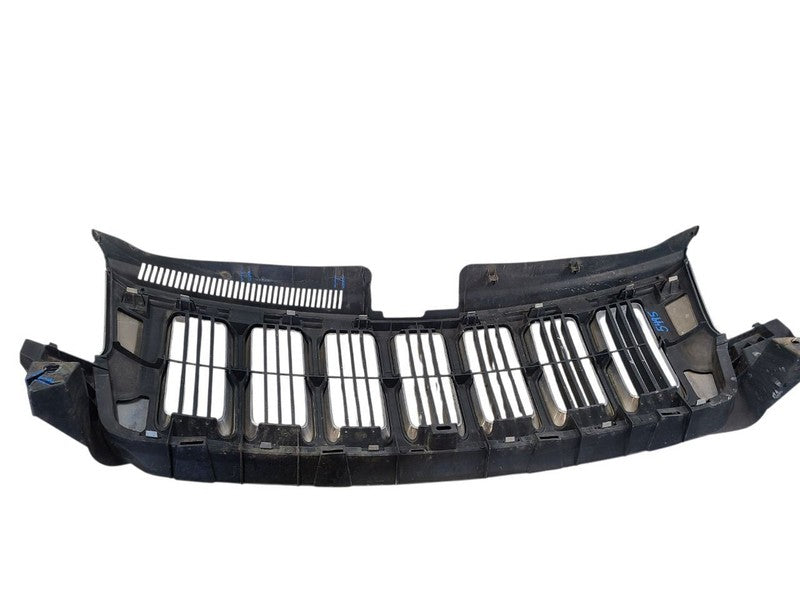 Grille Laredo VIN A 7th Digit Upper Chrome Fits 11-13 GRAND CHEROKEE 6