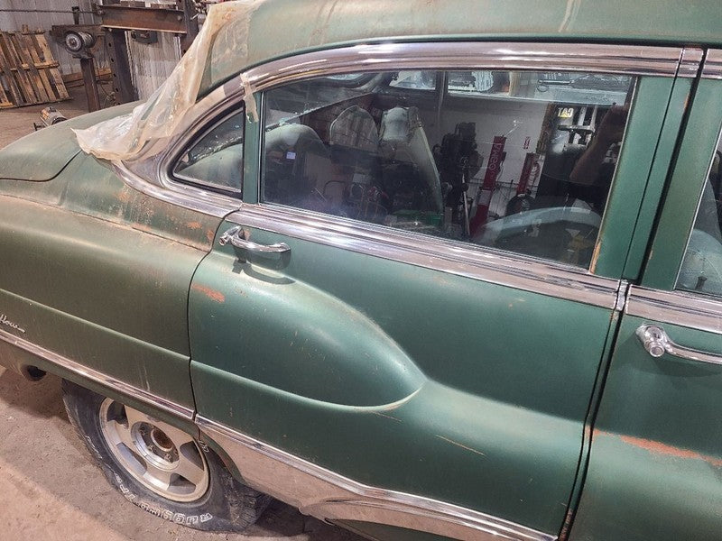 BUICK     1951 Hood 656415