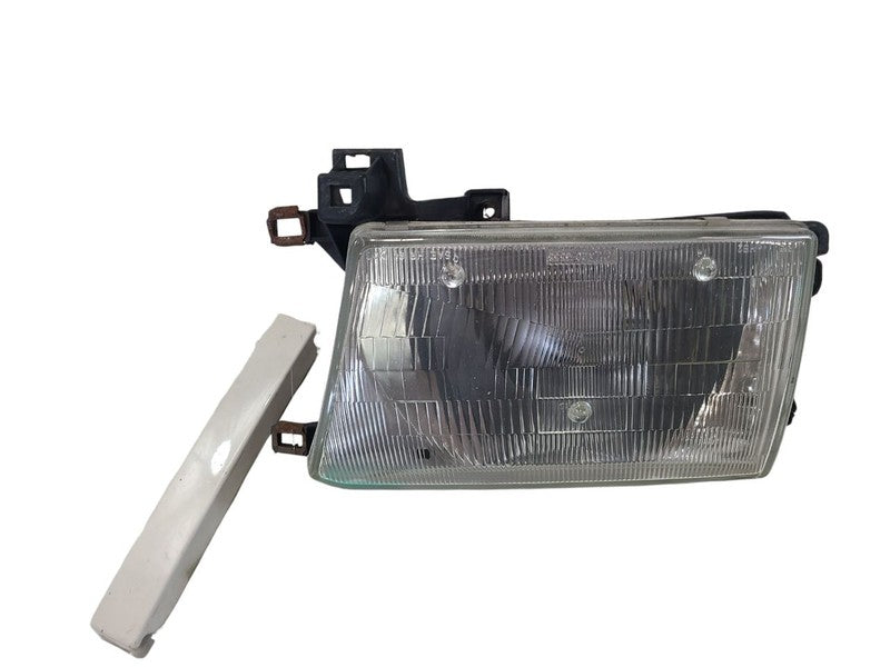 Passenger Right Headlight Fits 99-02 4 RUNNER 663390