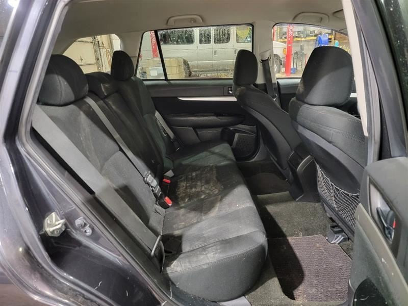 OUTBAKLEG 2013 Owners Manual 338921