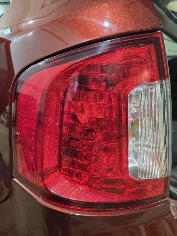 Driver Left Tail Light Clear Red Lens Fits 11-14 EDGE 625778