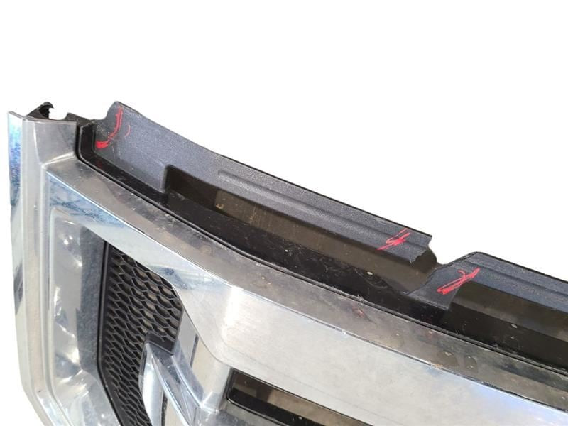 Grille XLT 3 Chrome Center Bars Fits 15-17 FORD F150 PICKUP 580042