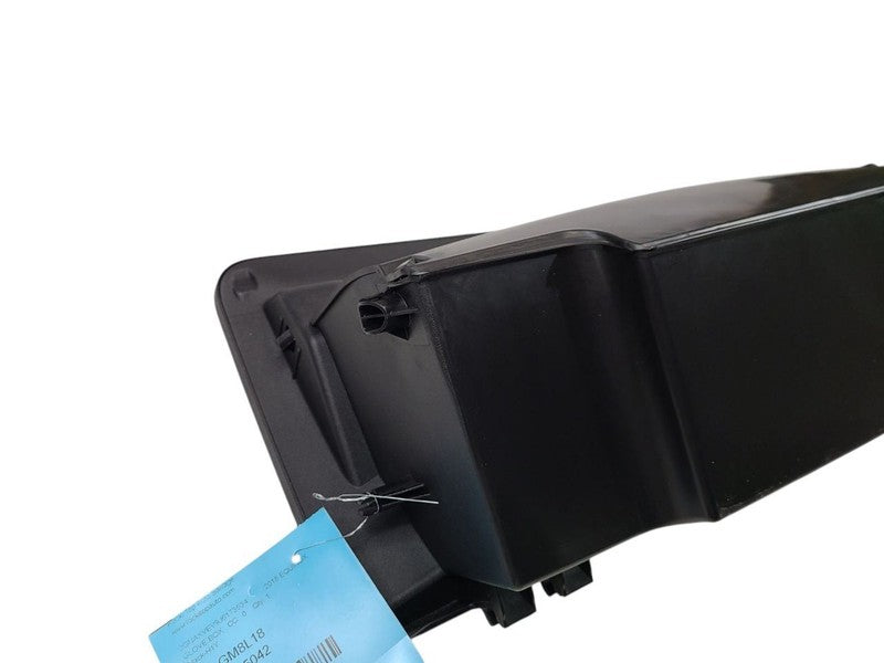 EQUINOX   2018 Glove Box 628204