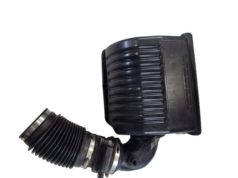 Air Cleaner 5.7L Fits 96-00 CHEVROLET 2500 PICKUP 669587