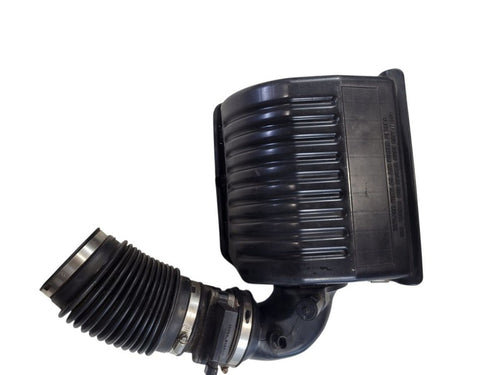 Air Cleaner 5.7L Fits 96-00 CHEVROLET 2500 PICKUP 669587