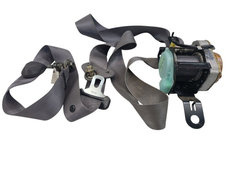 QX4       1999 Seat Belt Front 658266