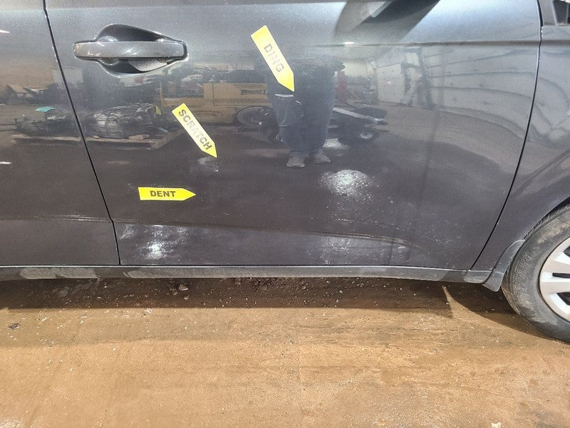 Passenger Front Door Without Automatic Up And Down Fits 20-25 SOUL 669