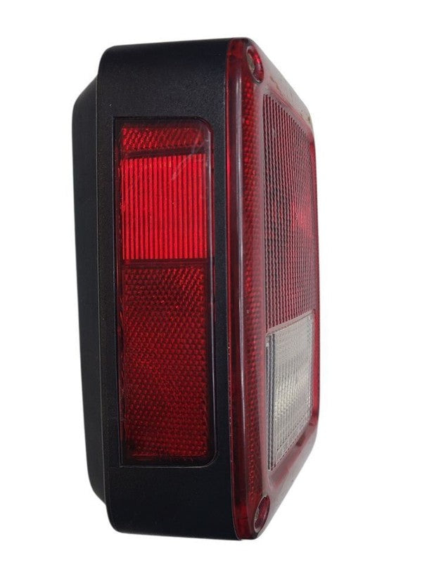 Driver Tail Light VIN W 6th Digit Jk Body Fits 07-18 WRANGLER 673099