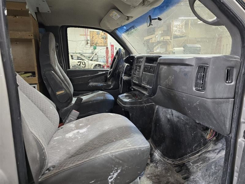 Driver Side View Mirror Single Mirror Fits 03-07 EXPRESS 1500 VAN 5748