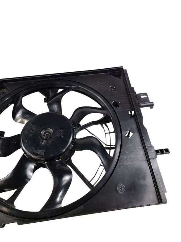 Radiator Fan Motor Assembly Fits 20-25 SENTRA 650515