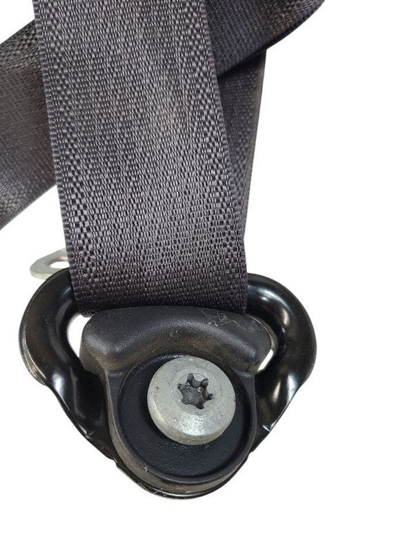 SILVRDO25 2011 Seat Belt Rear 610168