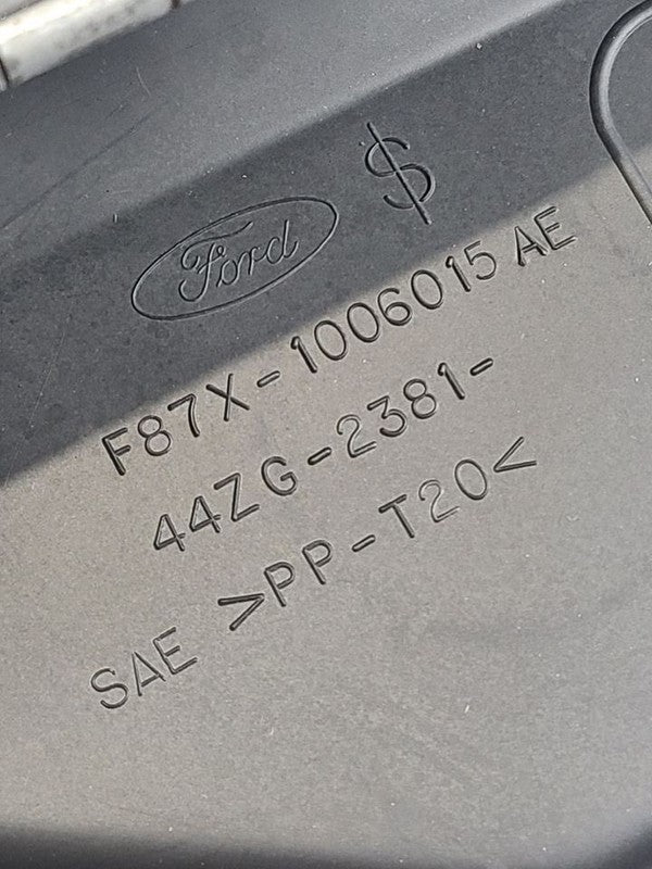 RANGER    2001 Glove Box 665047