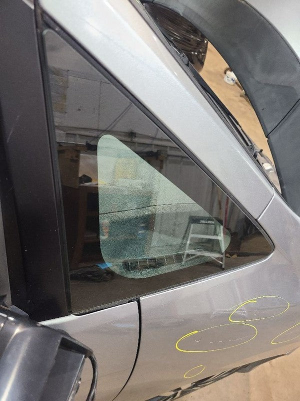Passenger Right Windshield Glass Pillar Fits 15-20 FIT 649271