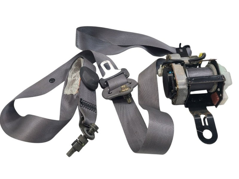 QX4       1999 Seat Belt Front 658267