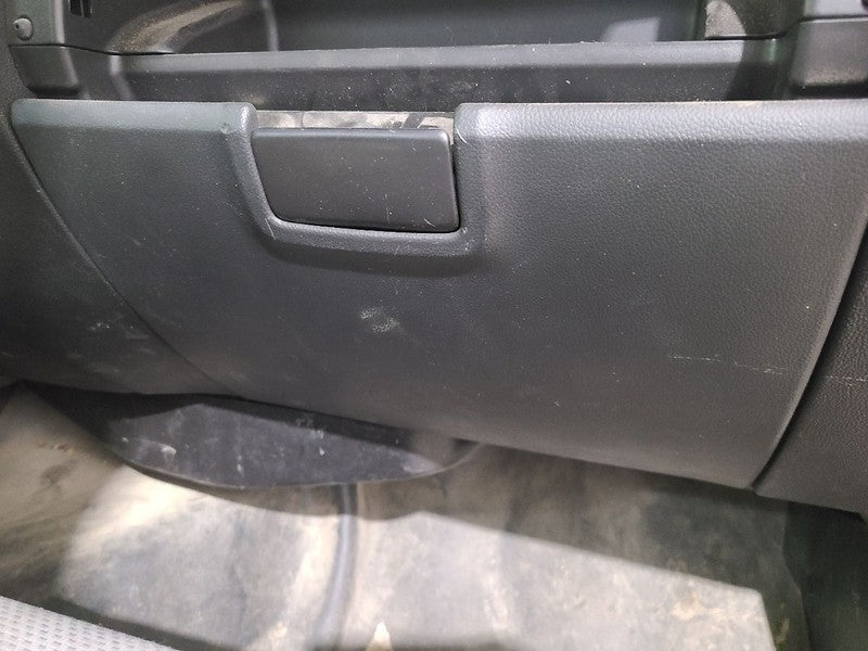 SIERRA150 2017 Glove Box 661193