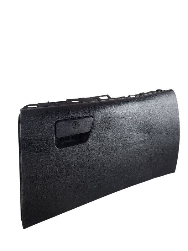 FUSION    2018 Glove Box 638101