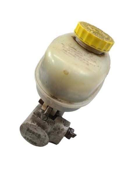 Brake Master Cylinder Fits 97-06 WRANGLER 597093