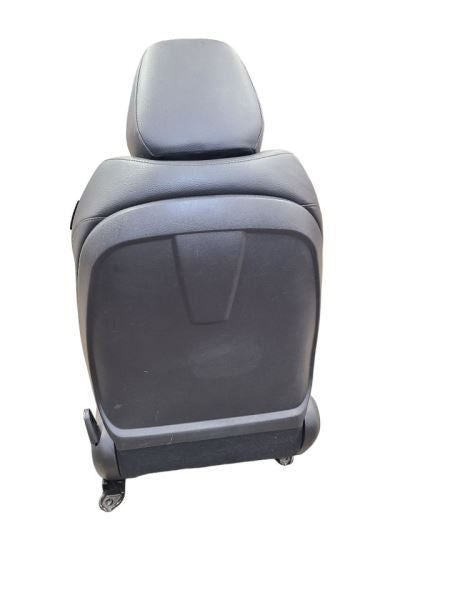 Driver Front Seat Manual Leather Turbo Fits 13-15 VELOSTER 577413