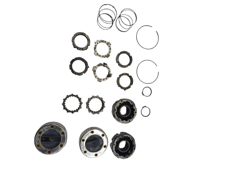 TCHEV10   1987 Locking Hubs 654089