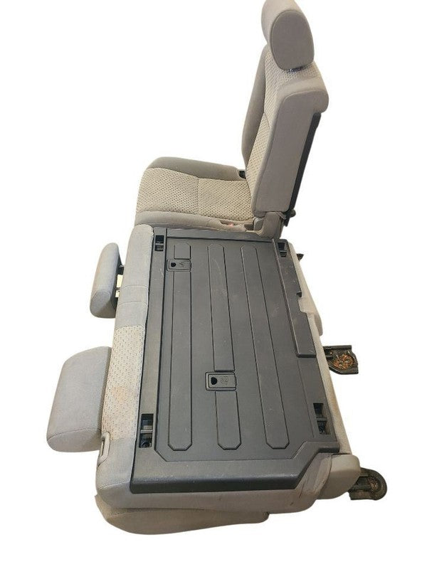 TUNDRA    2010 Seat Rear 672617
