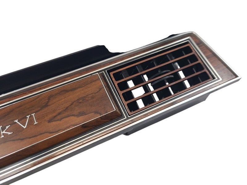 1981 MARK VI Woodgrain Passenger Dash Trim 627644