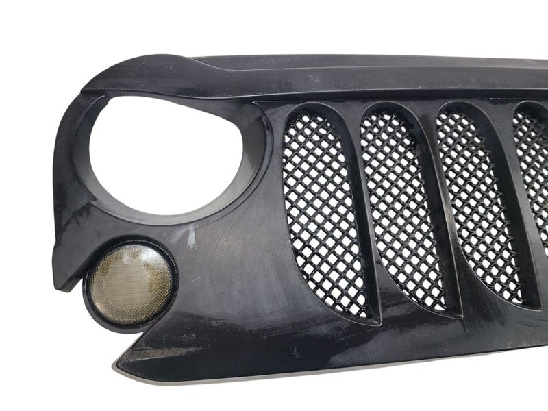 Grille VIN W 6th Digit Jk Body With Grille Inserts Fits 14-18 WRANGLER