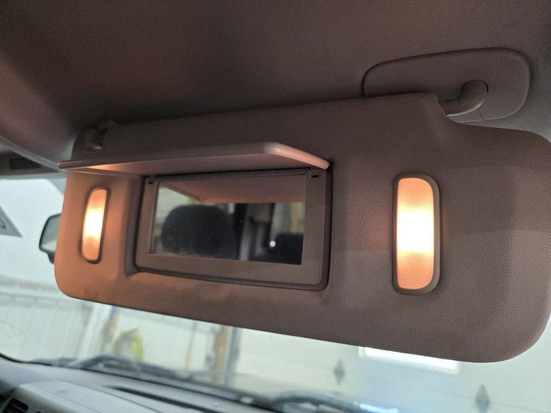 Passenger Right Sun Visor Illuminated Fits 07-14 ESCALADE 640997