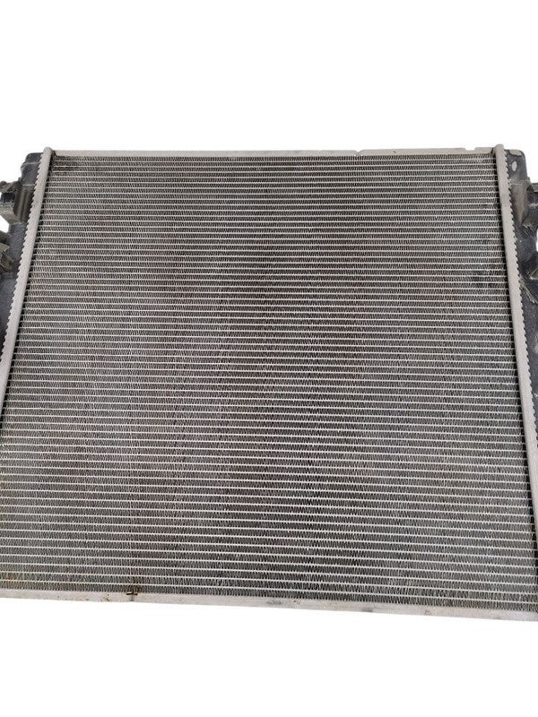 Radiator VIN W 6th Digit Jk Body Fits 07-18 WRANGLER 630429
