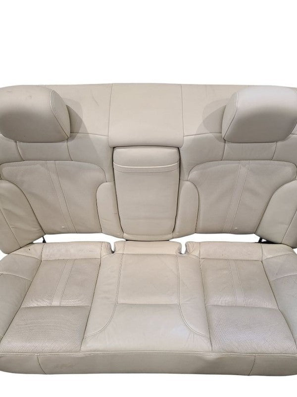 MKS       2013 Seat Rear 630472