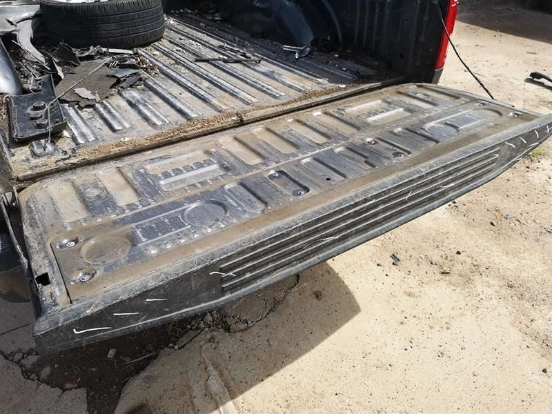 Trunk/Hatch/Tailgate Without Tailgate Step Fits 15-17 FORD F150 PICKUP