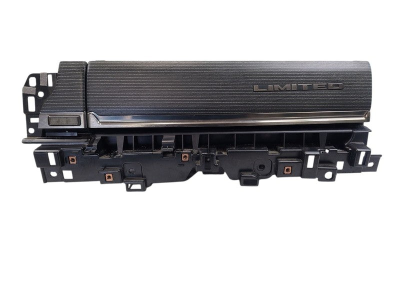 RAM3500   2019 Glove Box 669509