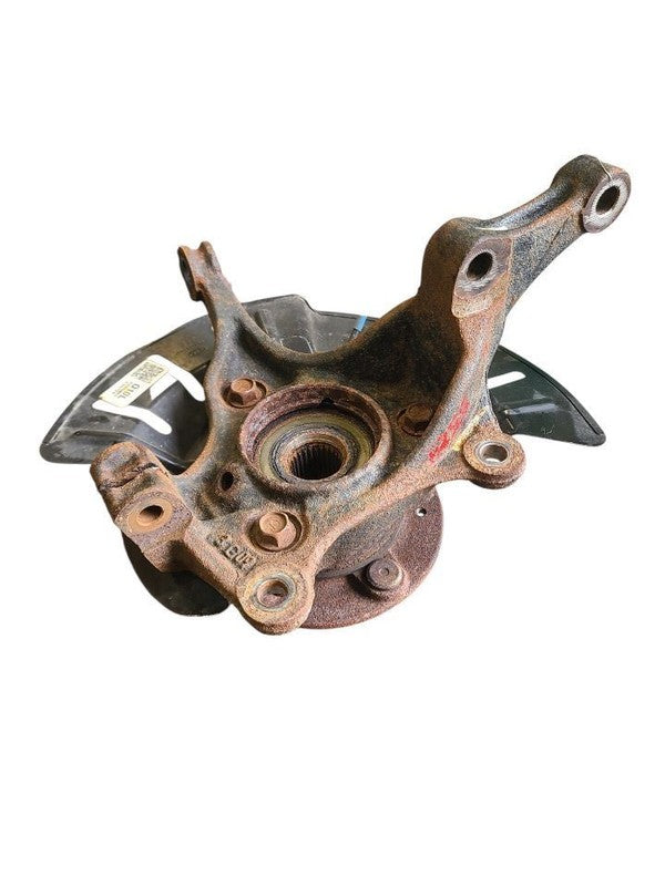 Driver Left Front Spindle/Knuckle Fits 21-26 SELTOS 671001