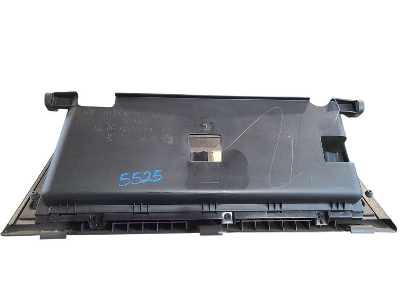 RAM2500   2001 Glove Box 667131