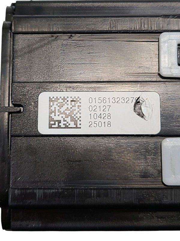GIULIA    2019 Dash/Interior/Seat Switch 613000